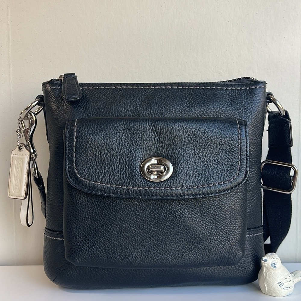COACH Swingpack Shoulder Crossbody Bag - Picture 1 of 17